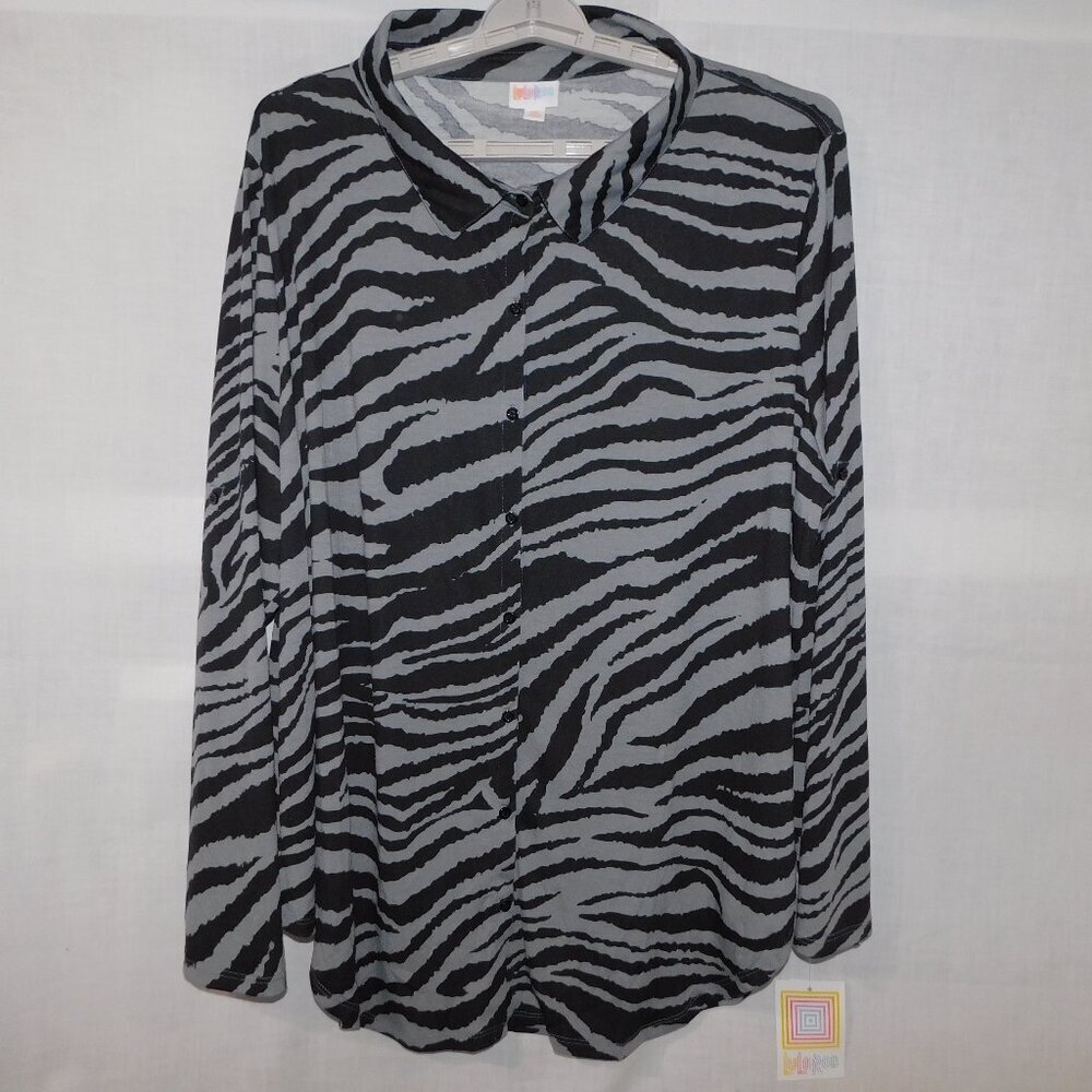 Lularoe Black Gray Zebra Print Valentina Button Up Blouse NEW w Tag Womens 3XL